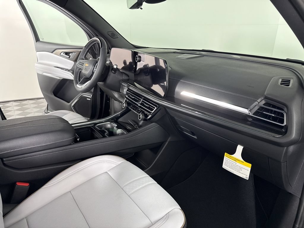 New 2026 Chevrolet Traverse High Country FWD image 43