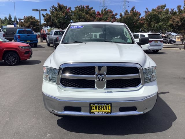 Used 2019 RAM 1500 Classic SLT AWD/4WD image 4