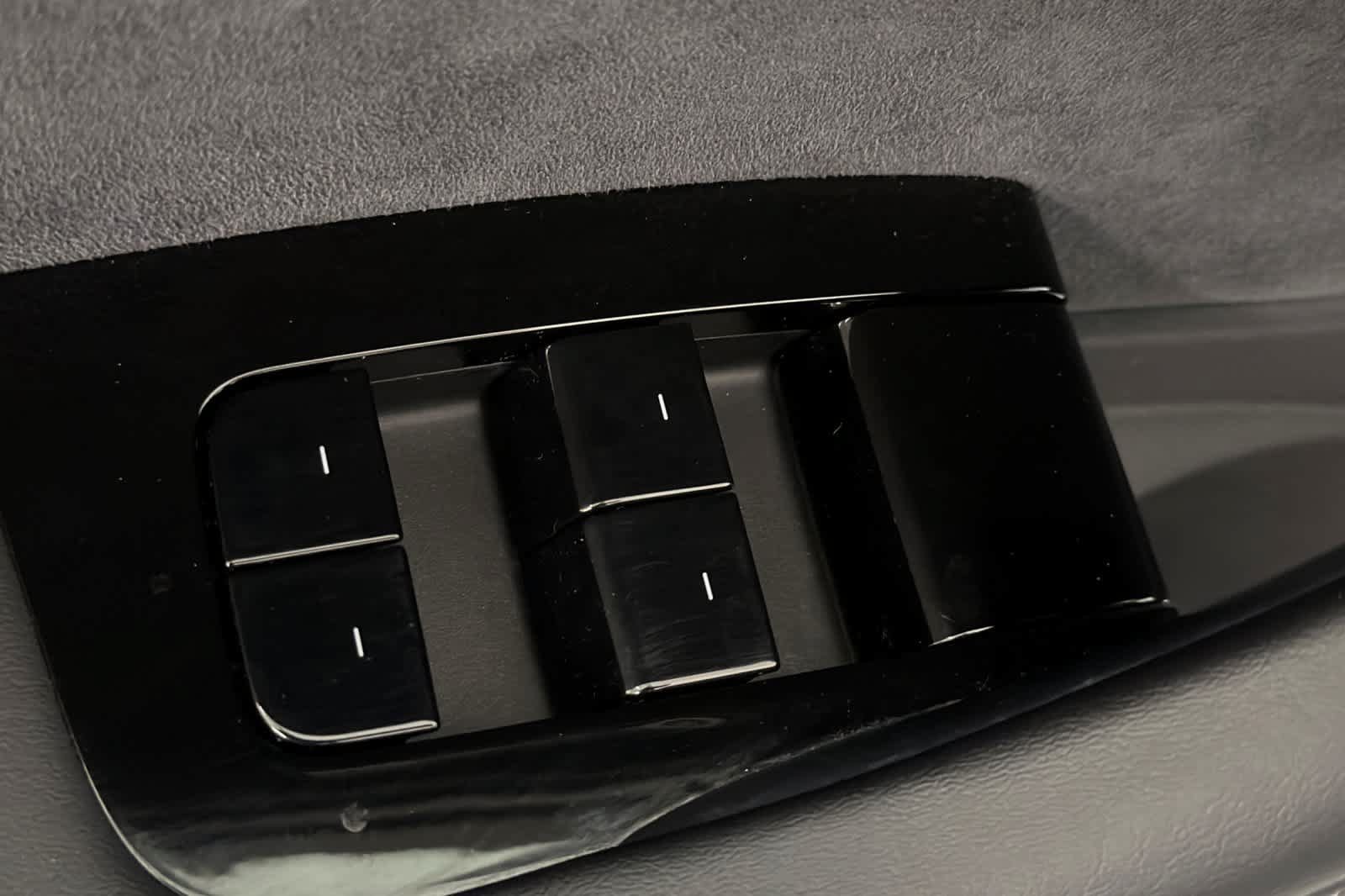 Used 2018 Tesla Model 3 Long Range RWD image 13