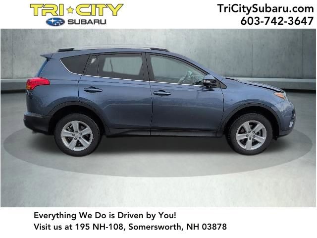 Used 2014 Toyota RAV4 XLE video 1