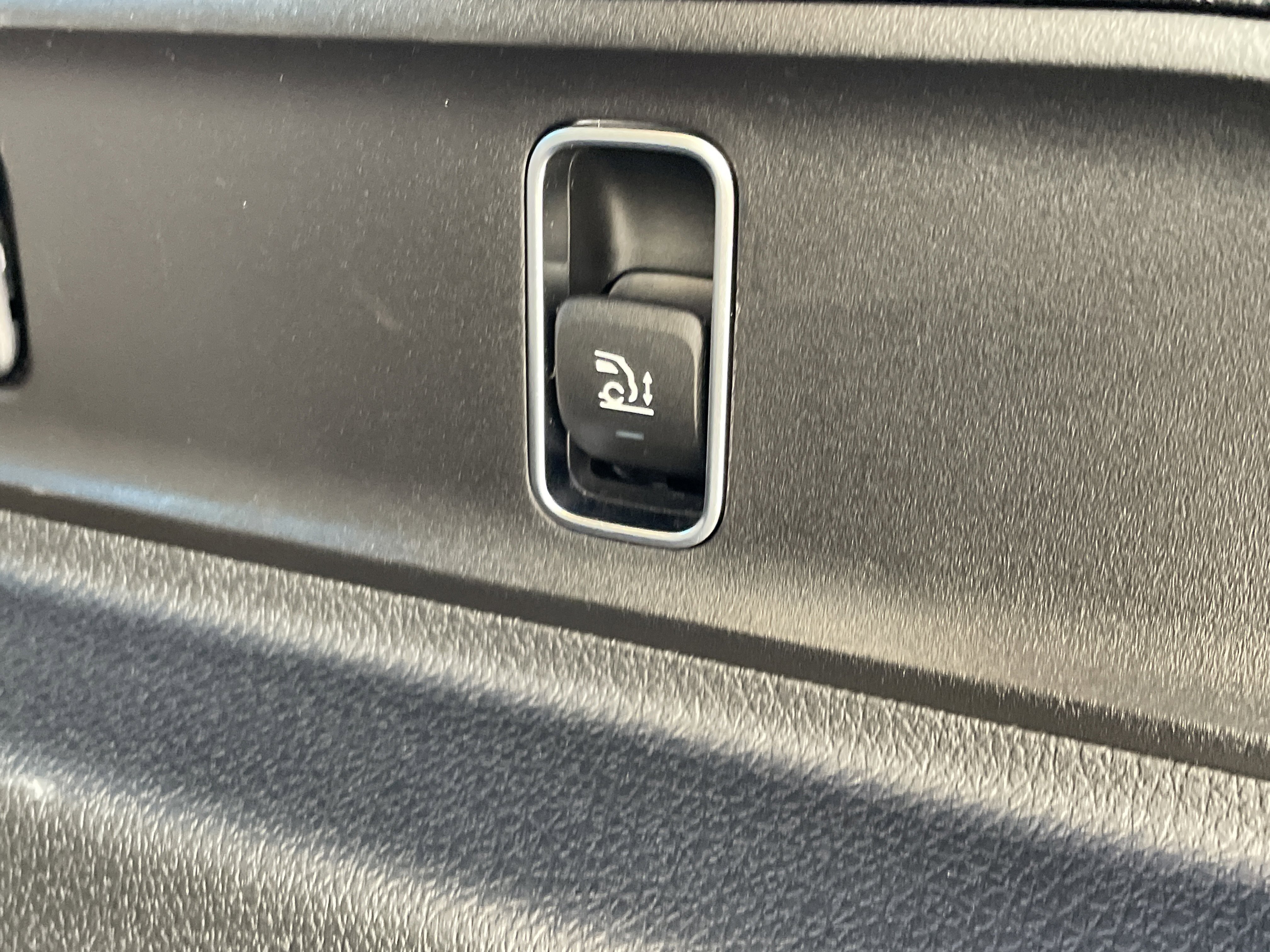 Certified 2024 Mercedes-Benz GLE 53 AMG 4MATIC image 11