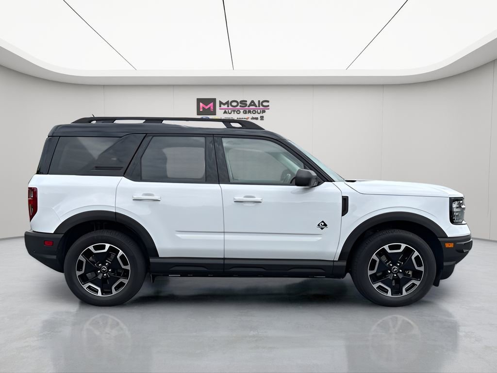 Used 2022 Ford Bronco Sport Outer Banks w/ Tech Package image 10