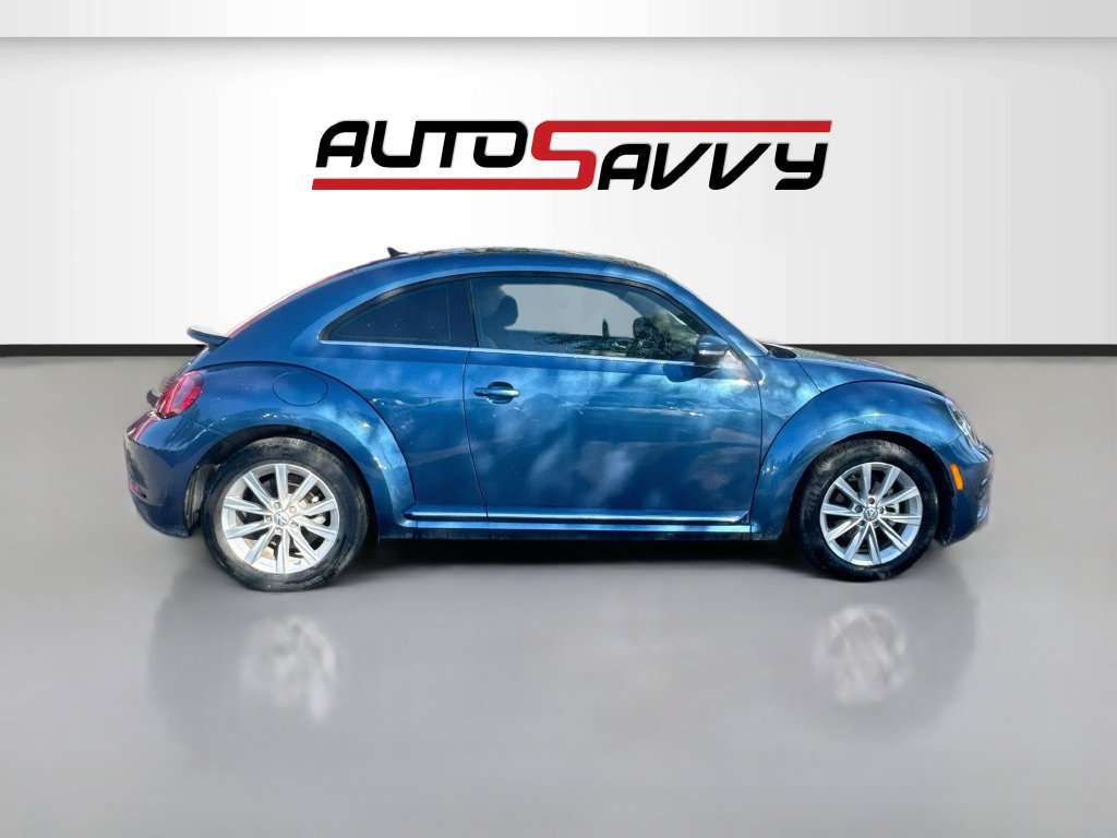 Used 2019 Volkswagen Beetle 2.0T SE FWD image 8