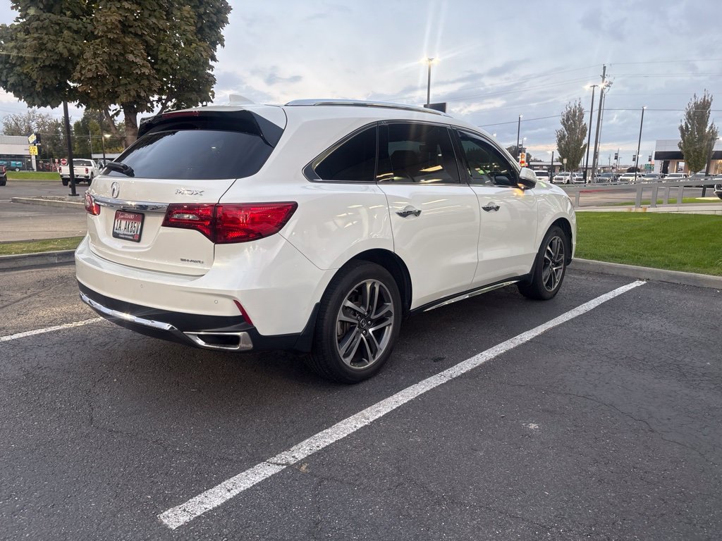 Used 2017 Acura MDX w/ Advance Package AWD/4WD image 5