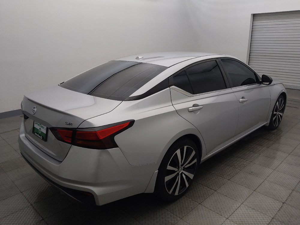 Used 2020 Nissan Altima 2.5 SR FWD image 9