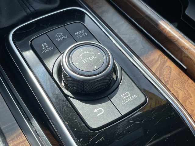 Used 2024 Nissan Armada SL image 24