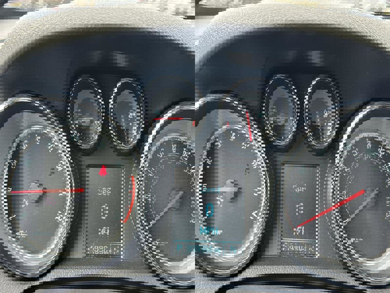 Used 2015 Buick Encore Premium w/ Experience Buick Package image 30