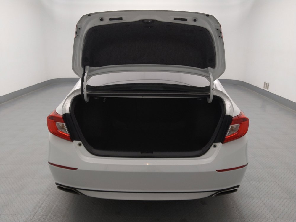 Used 2019 Honda Accord Sport image 29