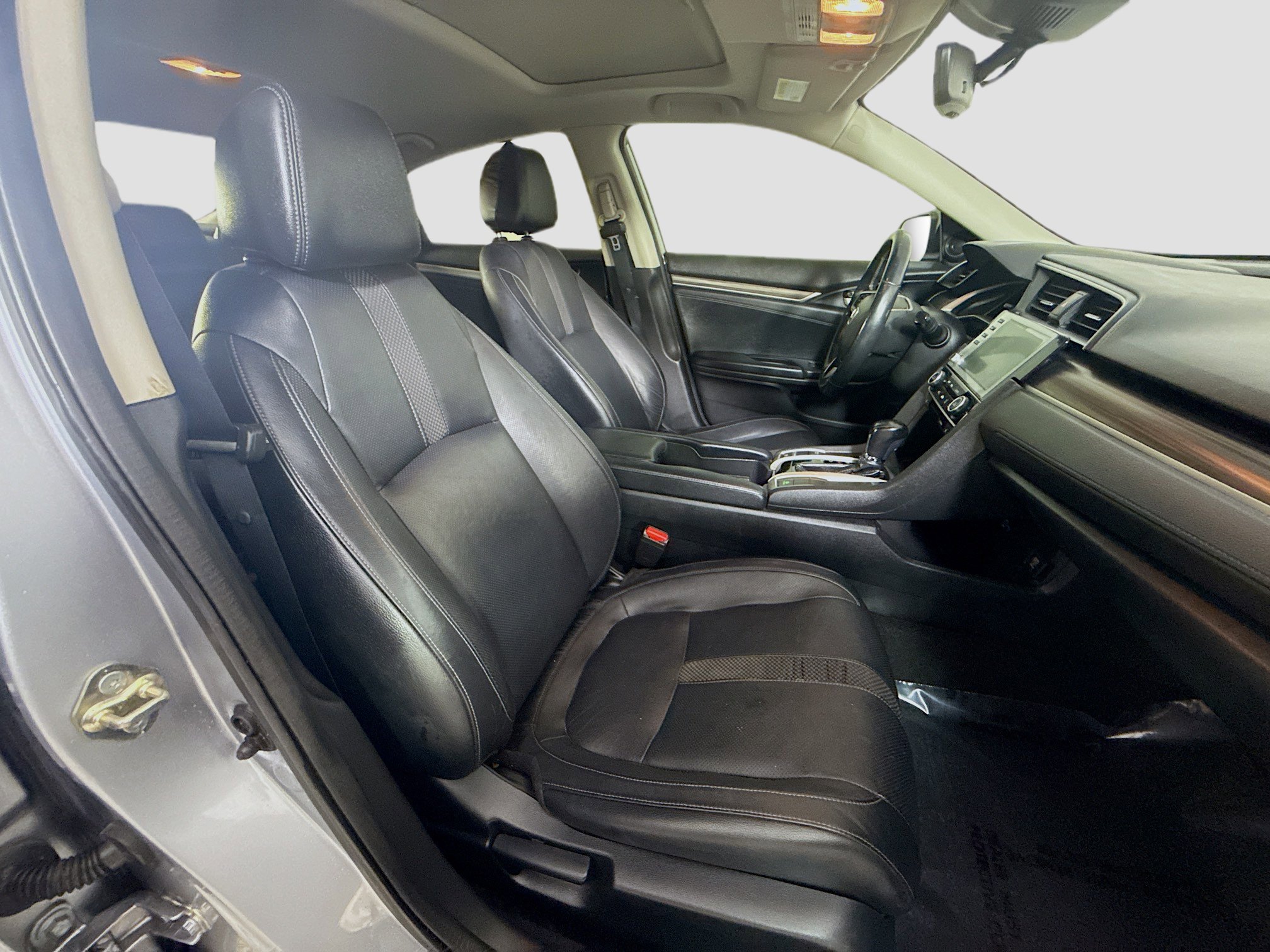 Used 2019 Honda Civic EX-L image 29