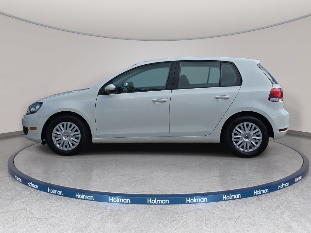Used 2013 Volkswagen Golf 4-Door FWD image 9