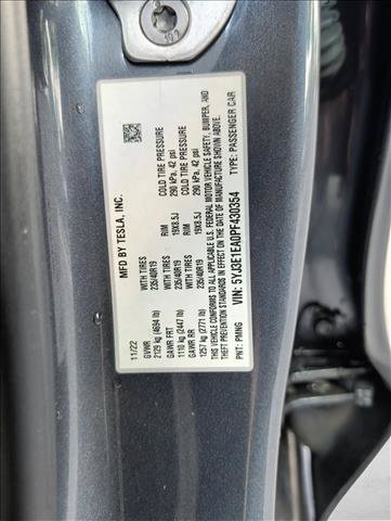 Used 2023 Tesla Model 3 Standard Range RWD image 25