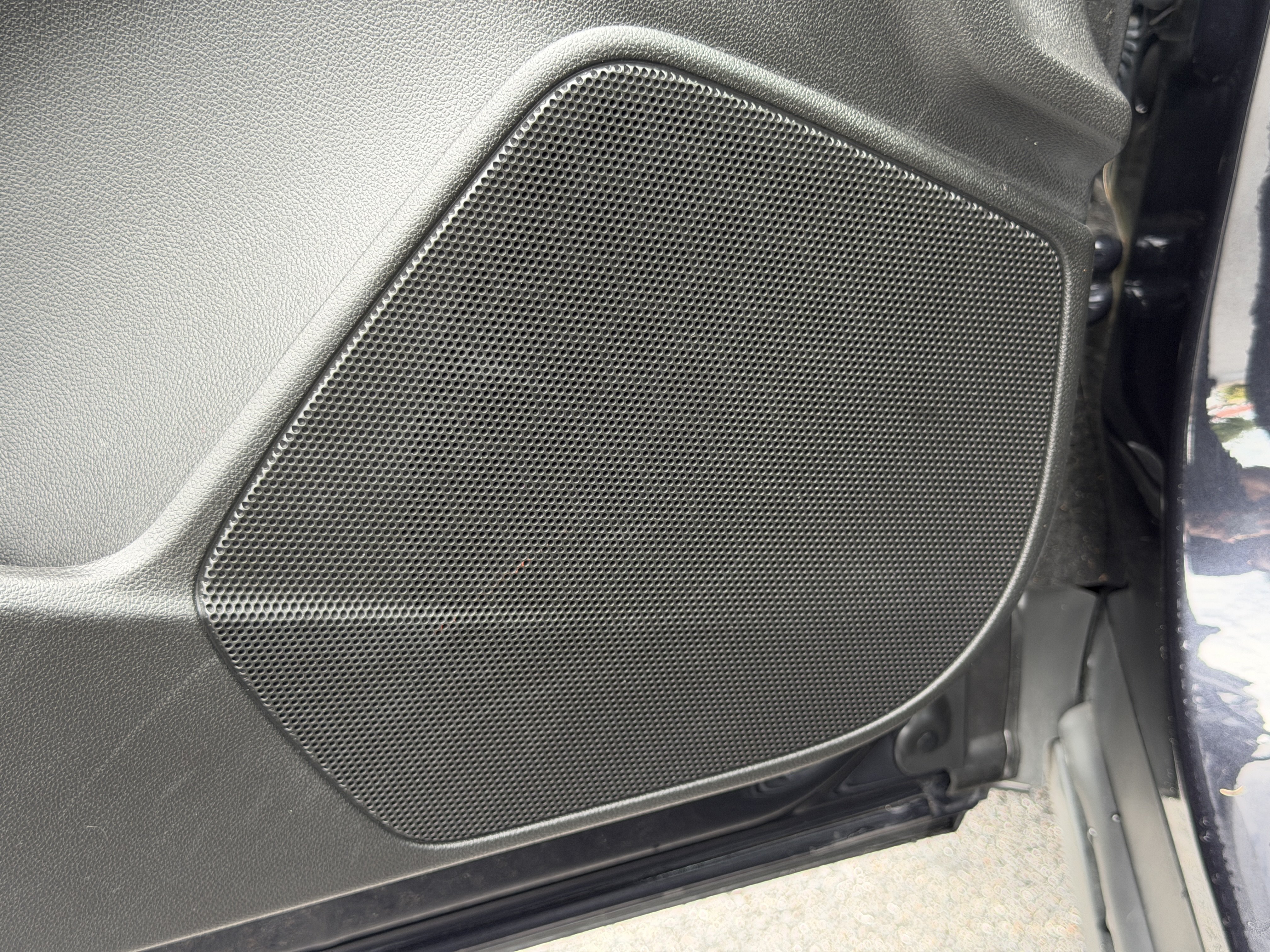Certified 2022 Cadillac XT4 Sport w/ Comfort Package FWD image 21