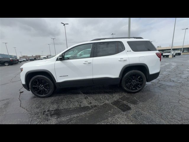 Certified 2023 GMC Acadia SLE w/ Driver Convenience Package image 5