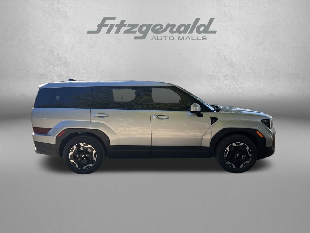 Used 2025 Hyundai Santa Fe SE image 8