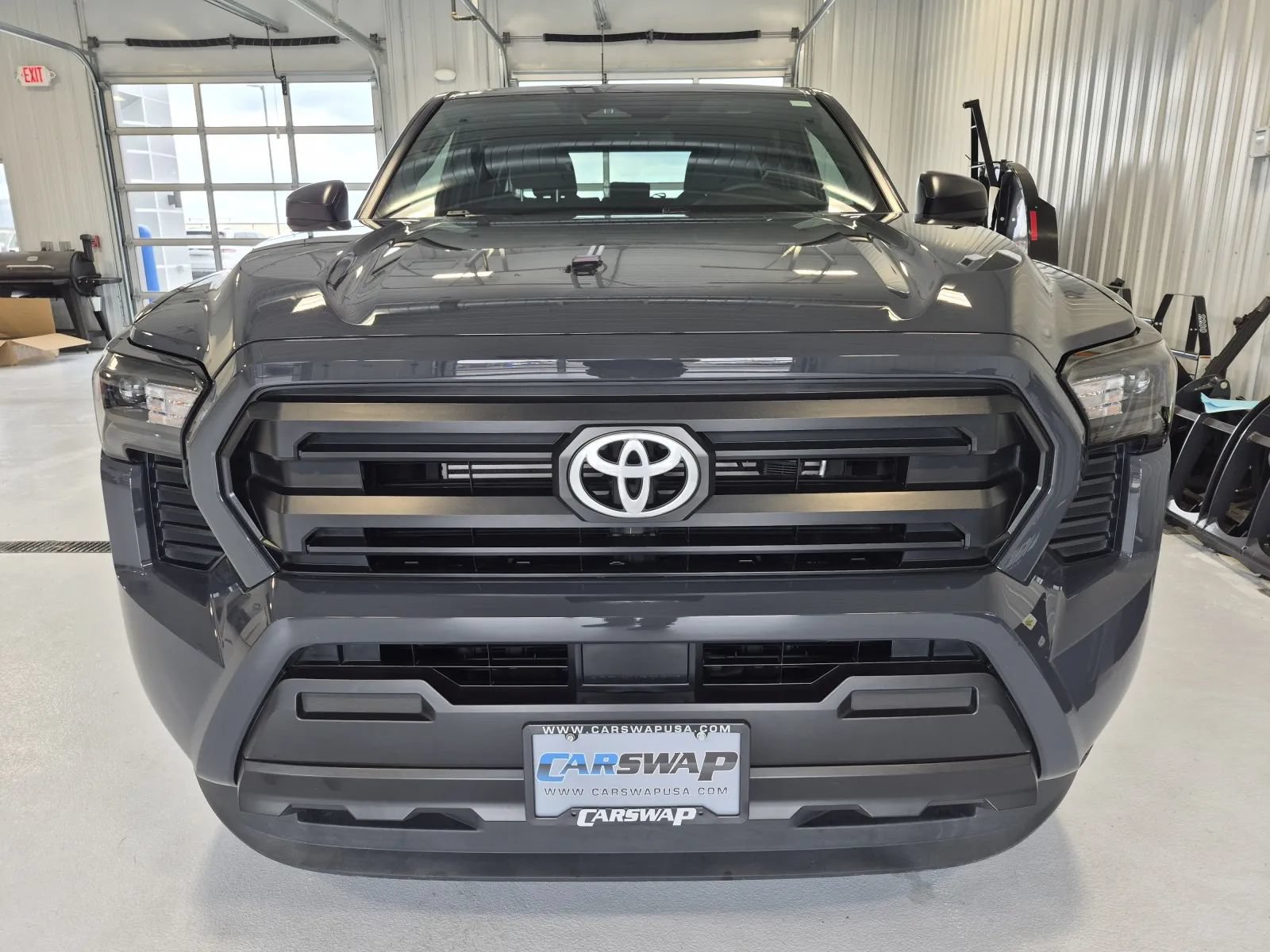 Used 2024 Toyota Tacoma SR AWD/4WD image 6