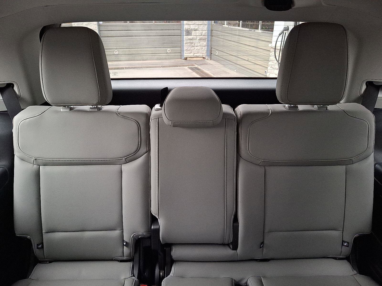 New 2025 Ford Expedition Active AWD/4WD image 8