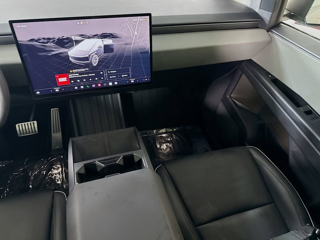 Used 2024 Tesla Cybertruck AWD Crew Cab image 24