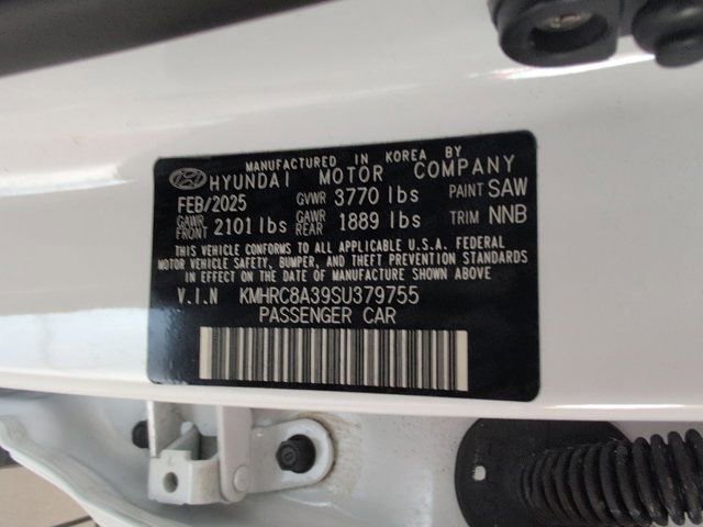 Used 2025 Hyundai Venue SEL FWD image 34
