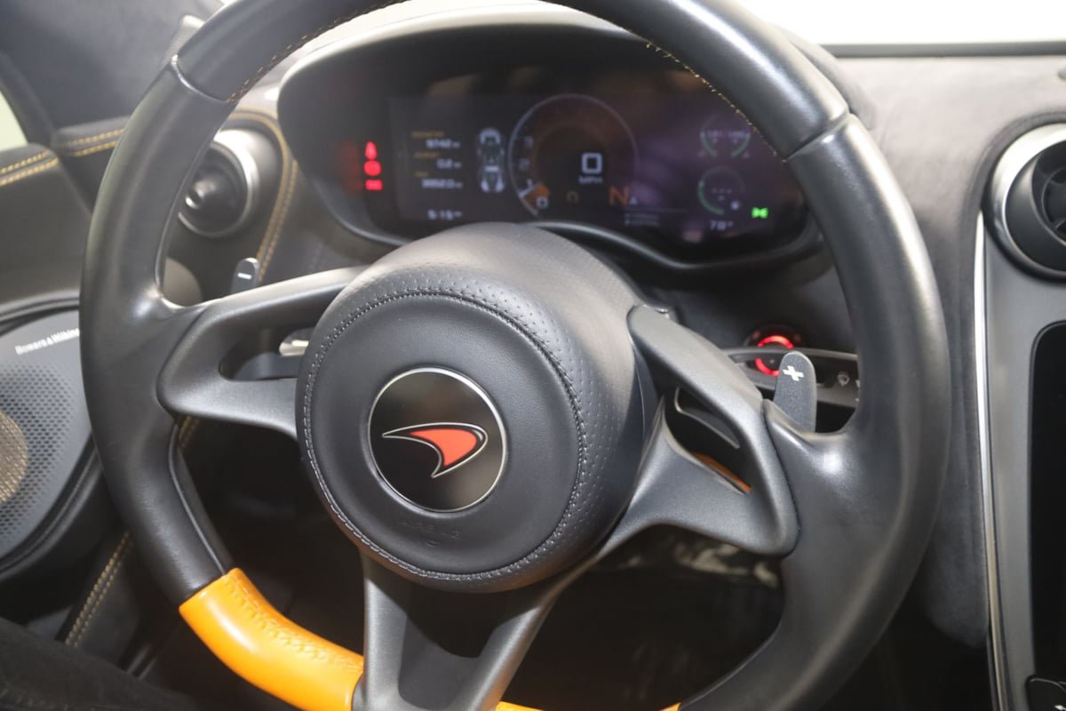 Used 2020 McLaren 570S Coupe RWD image 57