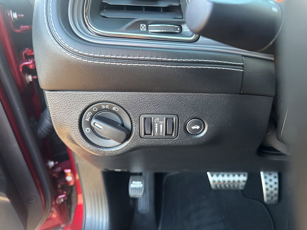 Used 2023 Dodge Challenger SRT Hellcat w/ Driver Convenience Group image 24