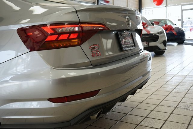 Used 2019 Volkswagen Jetta GLI image 14