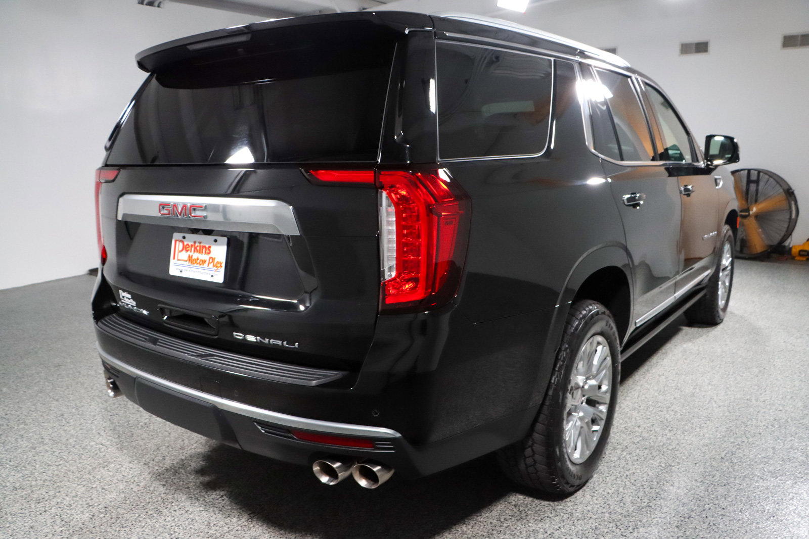 Used 2023 GMC Yukon Denali image 7