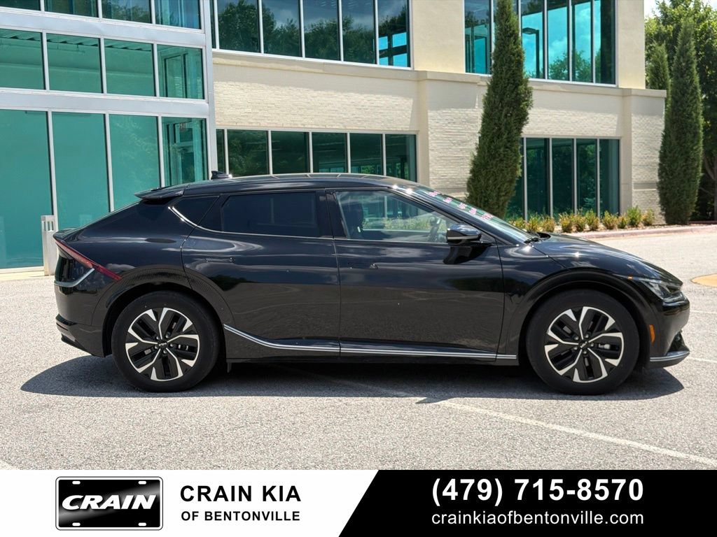 Certified 2024 Kia EV6 Wind RWD image 3