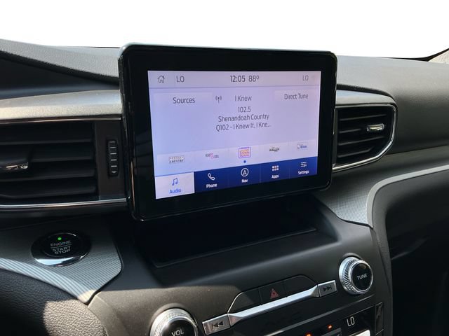 Used 2020 Ford Explorer XLT w/ Equipment Group 202A AWD/4WD image 21