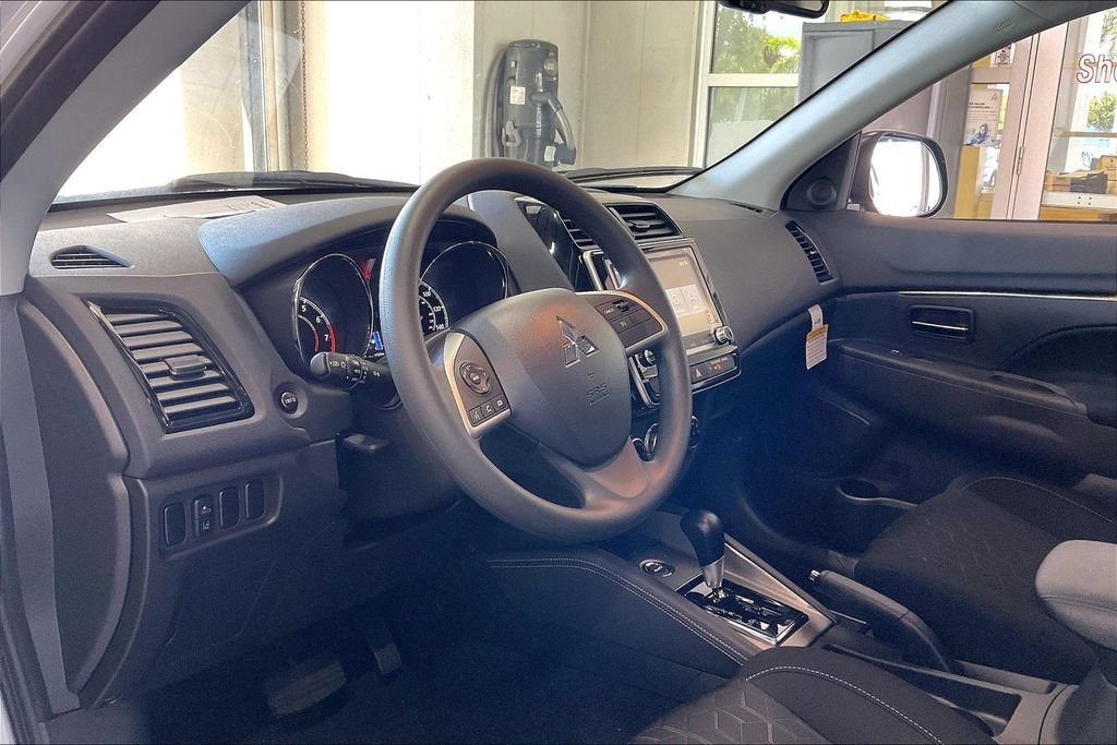 New 2027 Mitsubishi Outlander Sport ES AWD/4WD image 6