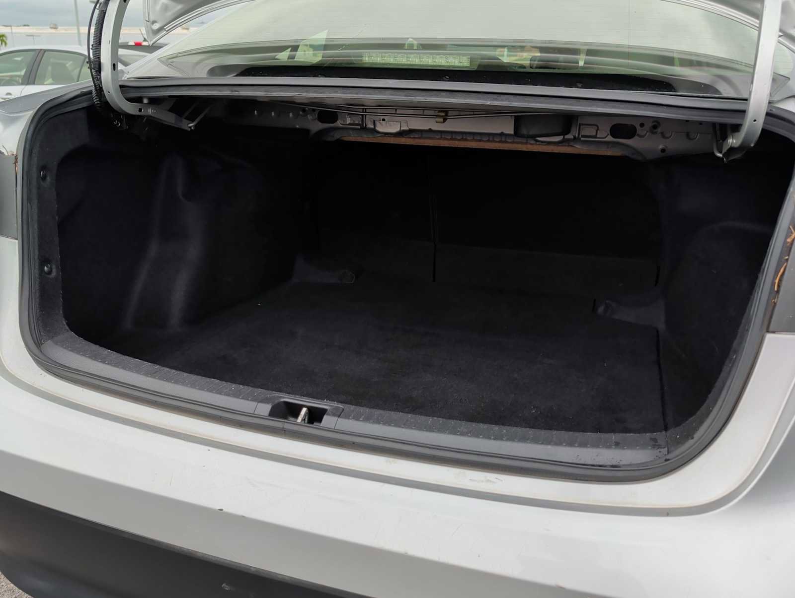 Used 2023 Toyota Corolla LE image 18