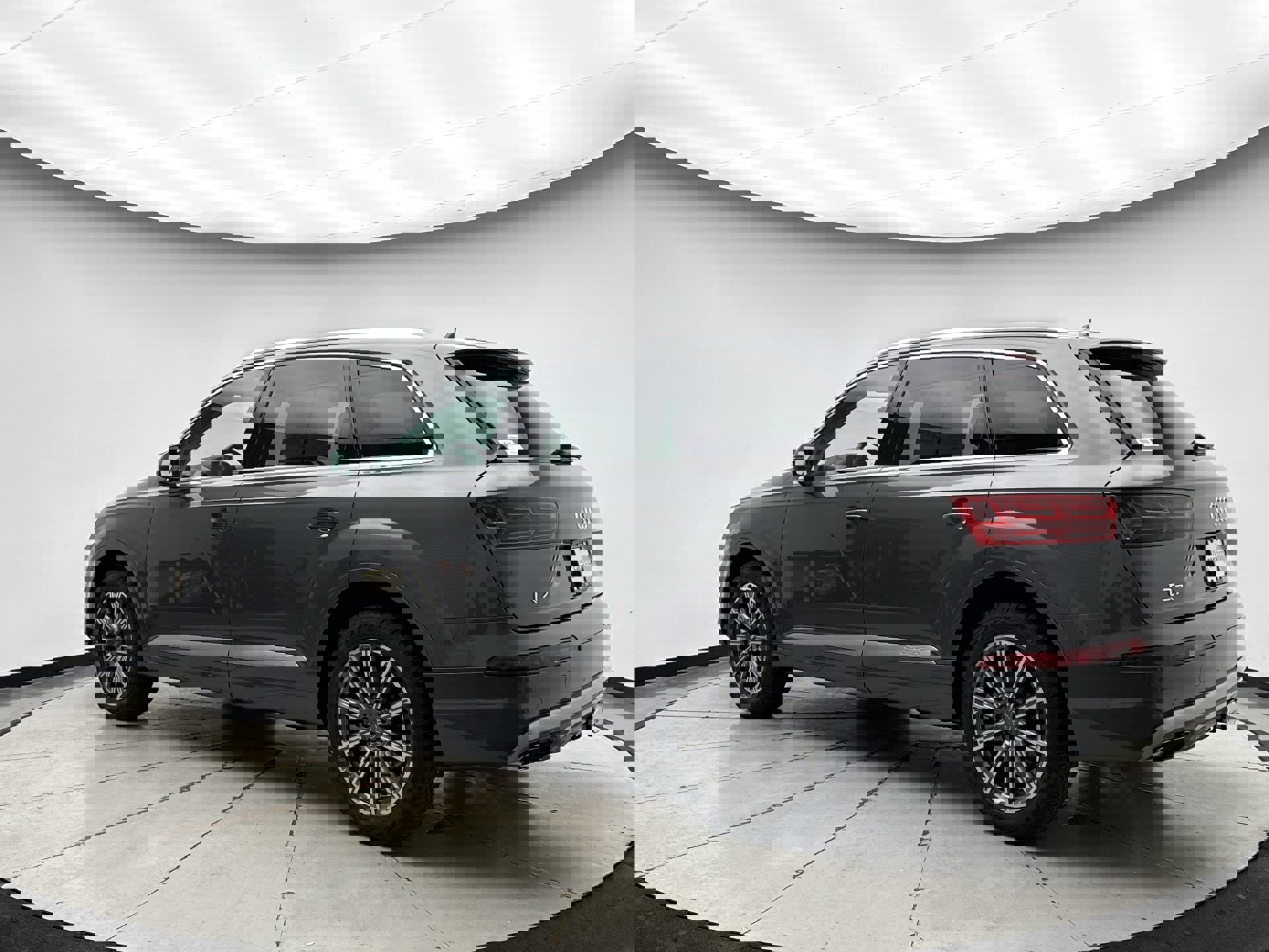 Used 2019 Audi Q7 2.0T Premium Plus w/ Premium Plus Package image 3