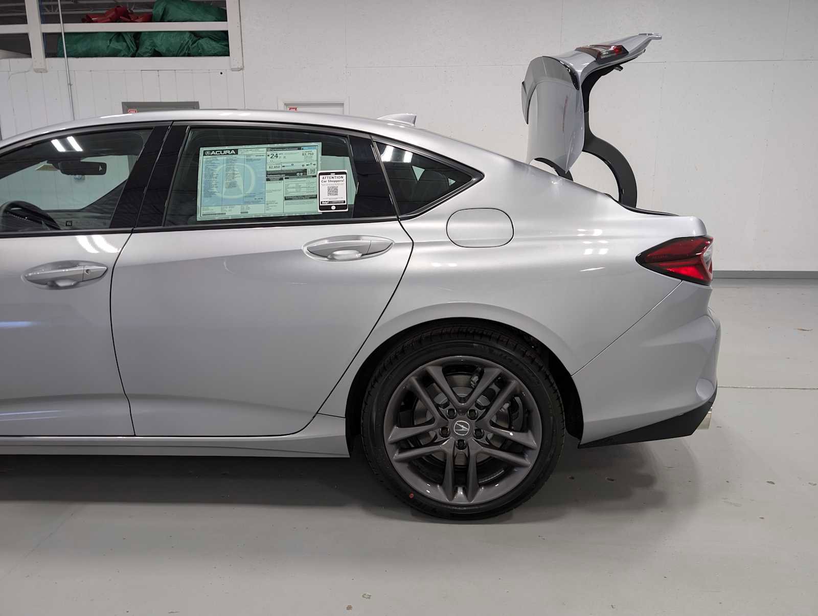 Used 2025 Acura TLX SH-AWD w/ A-SPEC Pkg image 9