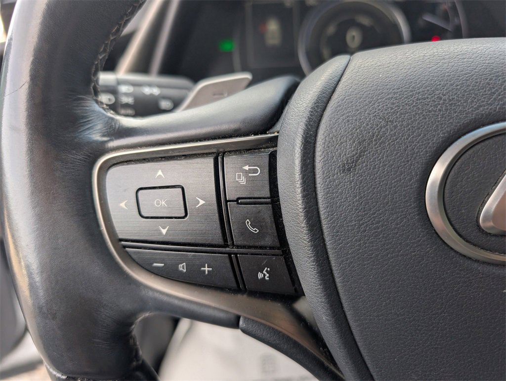 Used 2019 Lexus ES 300h image 23