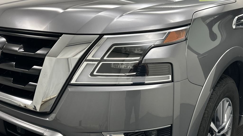 Used 2022 Nissan Armada SL image 26