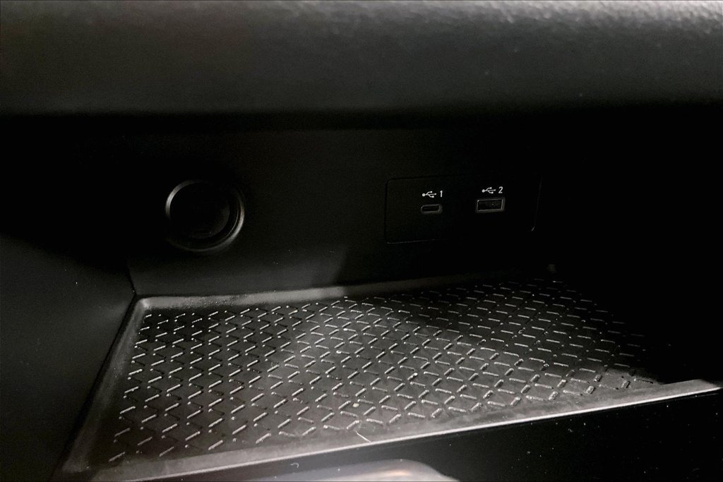 Used 2025 Nissan Pathfinder SV FWD image 25