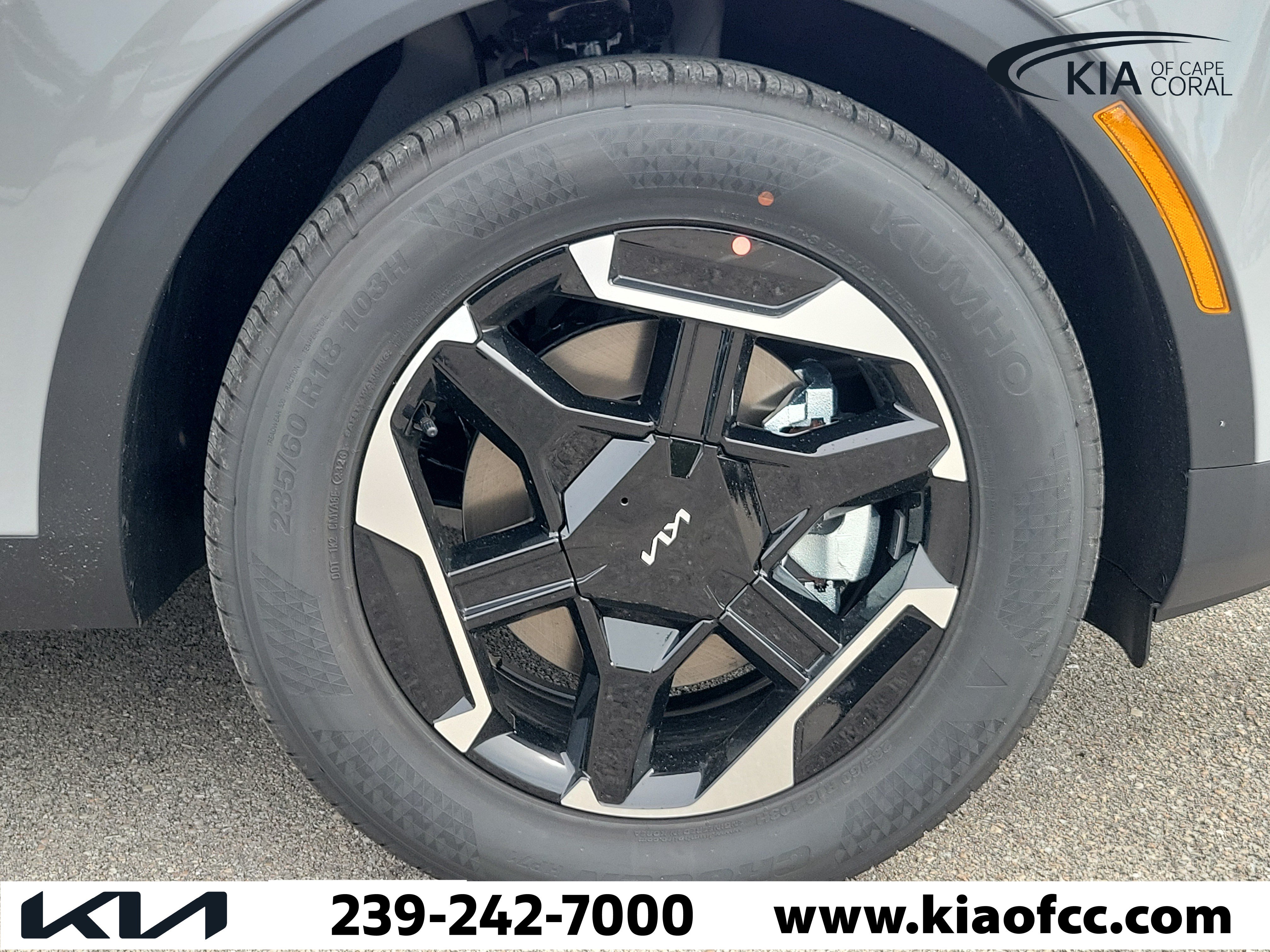 New 2027 Kia Sportage S FWD image 7