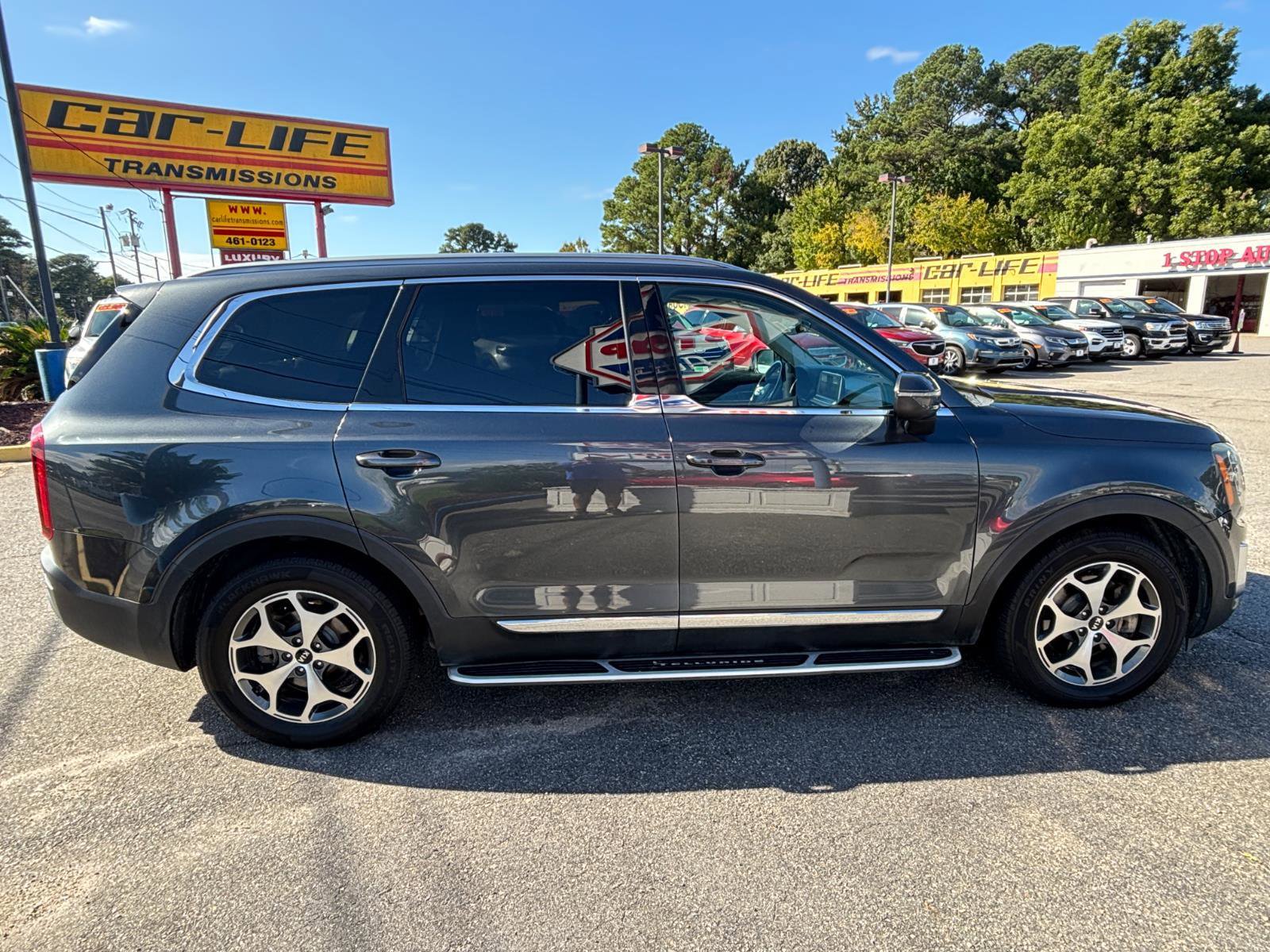 Used 2021 Kia Telluride EX image 7