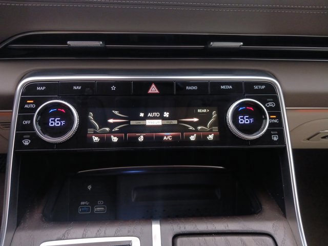 Used 2023 Genesis GV80 3.5T Advanced + image 24