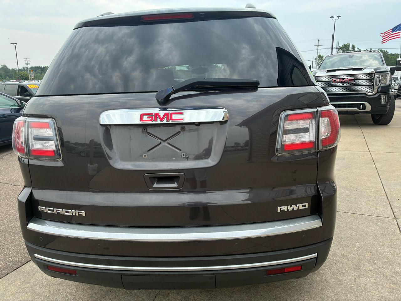 Used 2015 GMC Acadia SLT AWD/4WD image 6