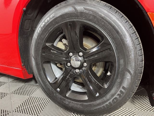 Used 2022 Dodge Charger SXT image 13