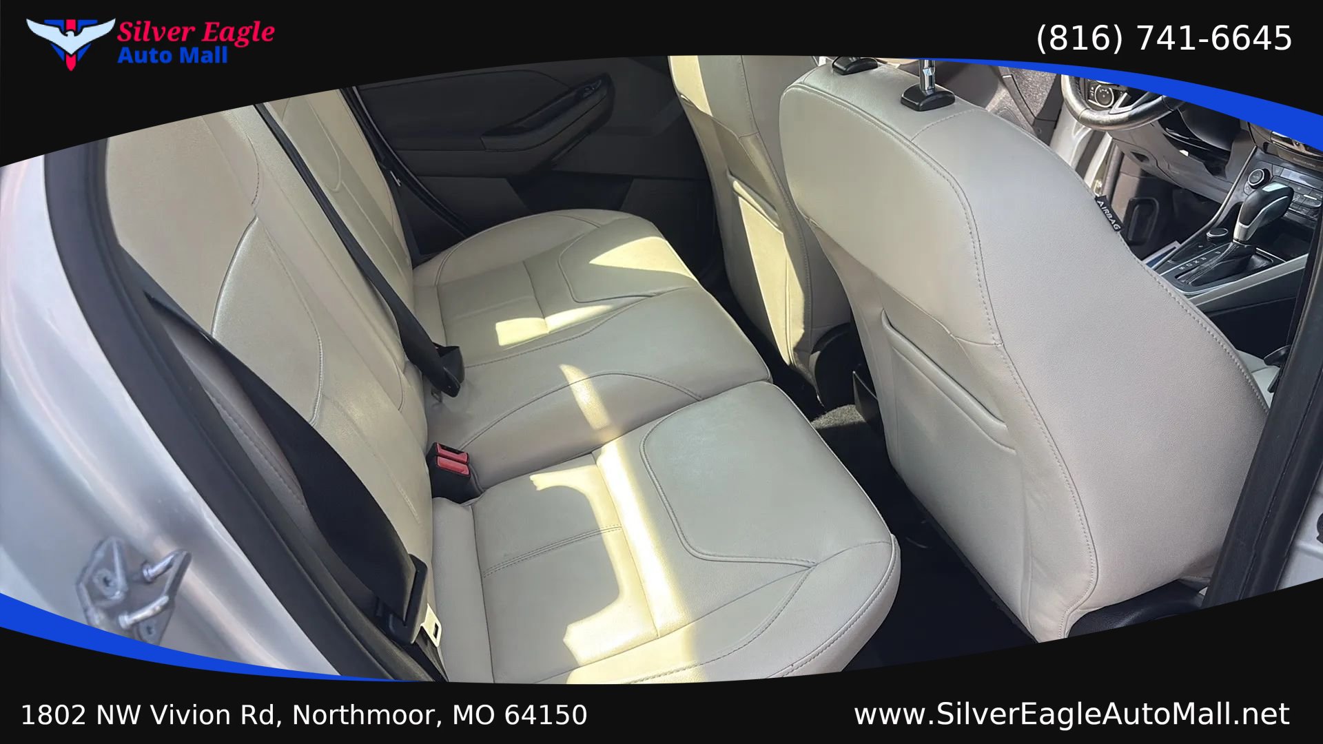 Used 2017 Ford Focus Titanium FWD image 9