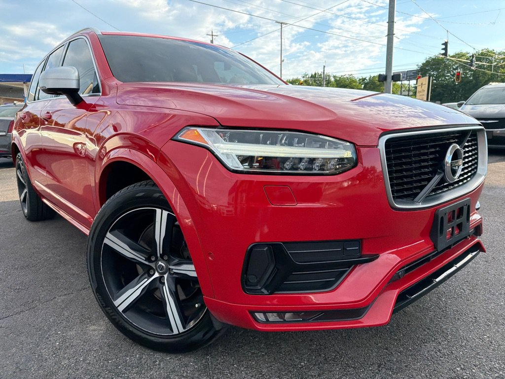 Used 2016 Volvo XC90 T6 R-Design w/ Vision Package AWD/4WD image 4