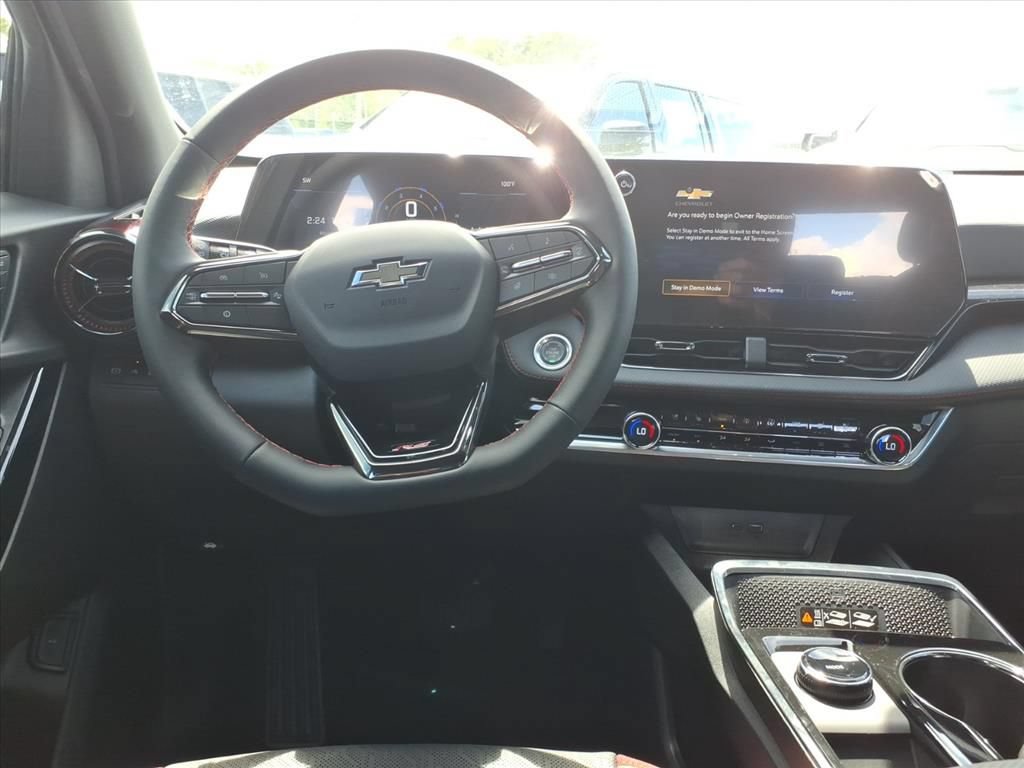 New 2027 Chevrolet Equinox RS w/ Safety and Technology Package FWD image 13