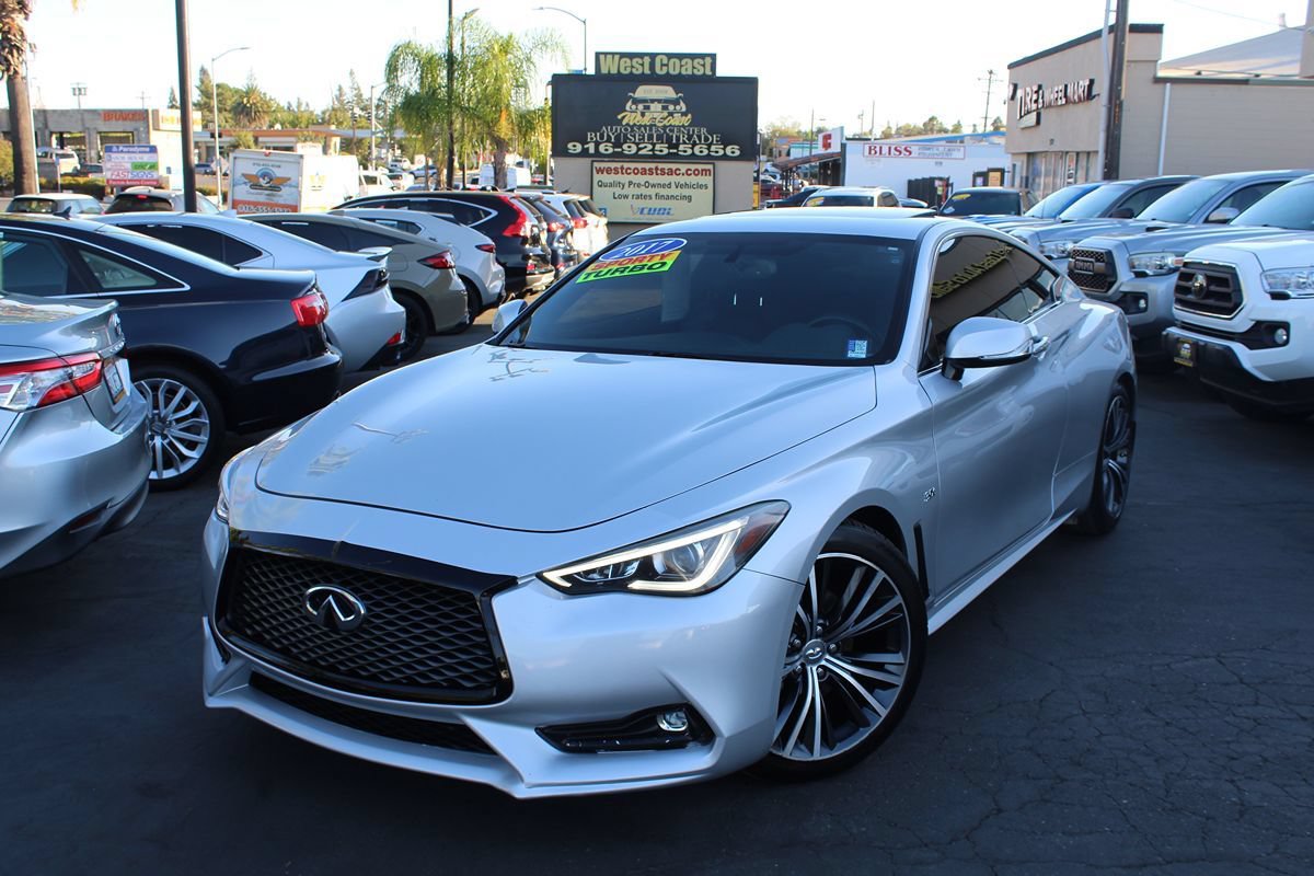 Used 2017 INFINITI Q60 3.0t w/ Premium Plus Package 3.0T RWD image 34