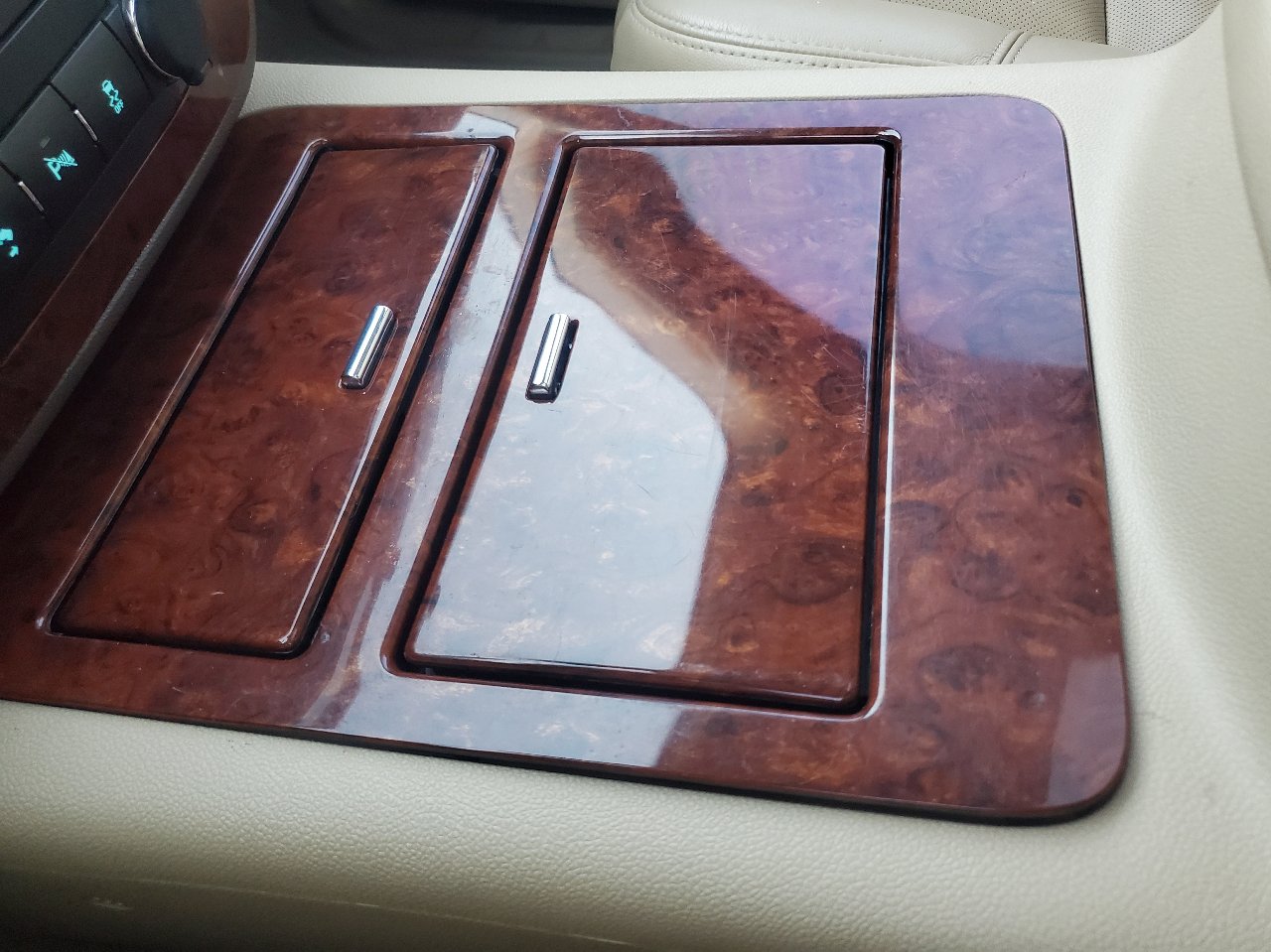 Used 2013 Chevrolet Tahoe LTZ image 57