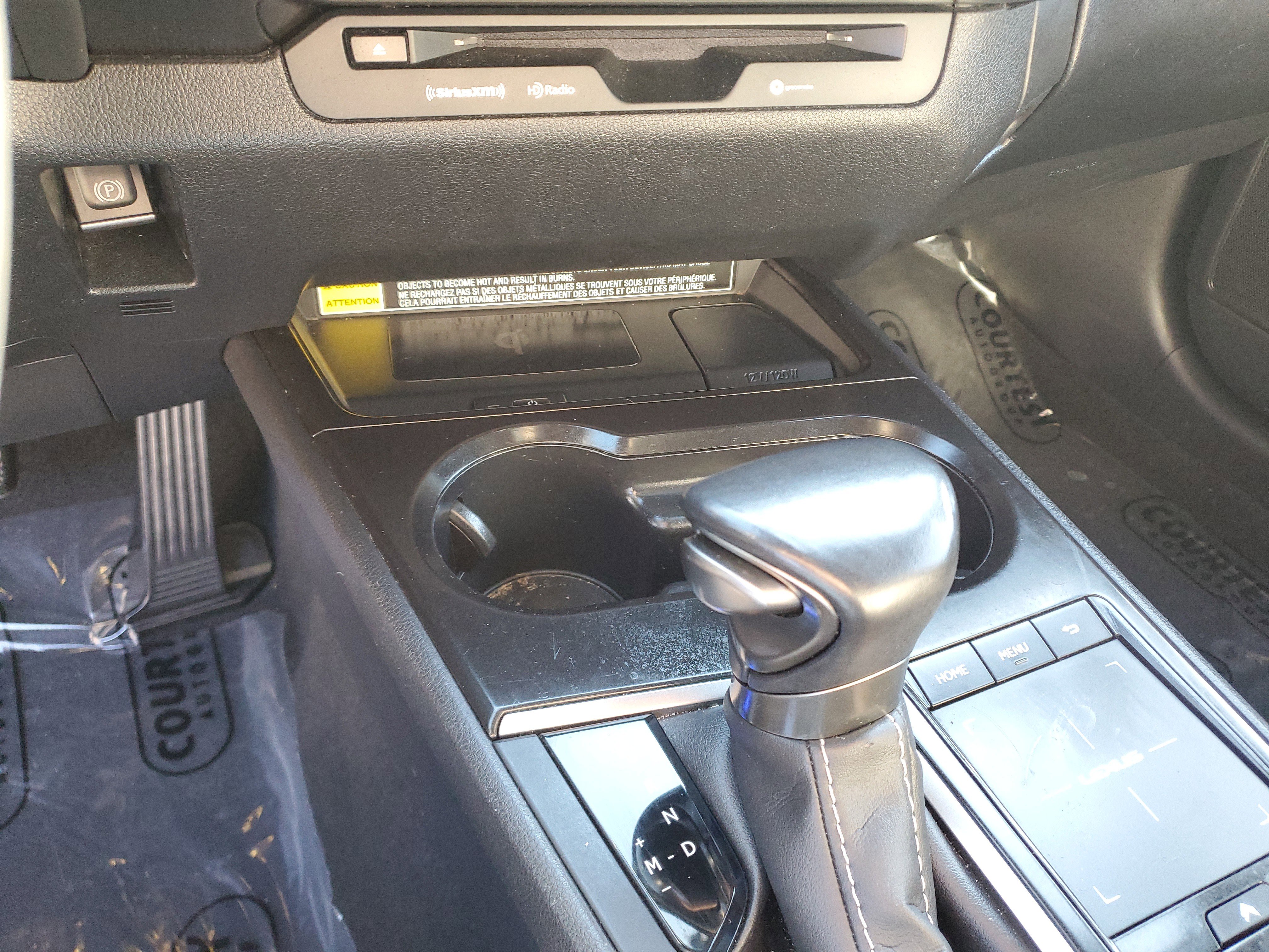 Used 2021 Lexus UX 200 w/ Accessory Package (Z1) image 24