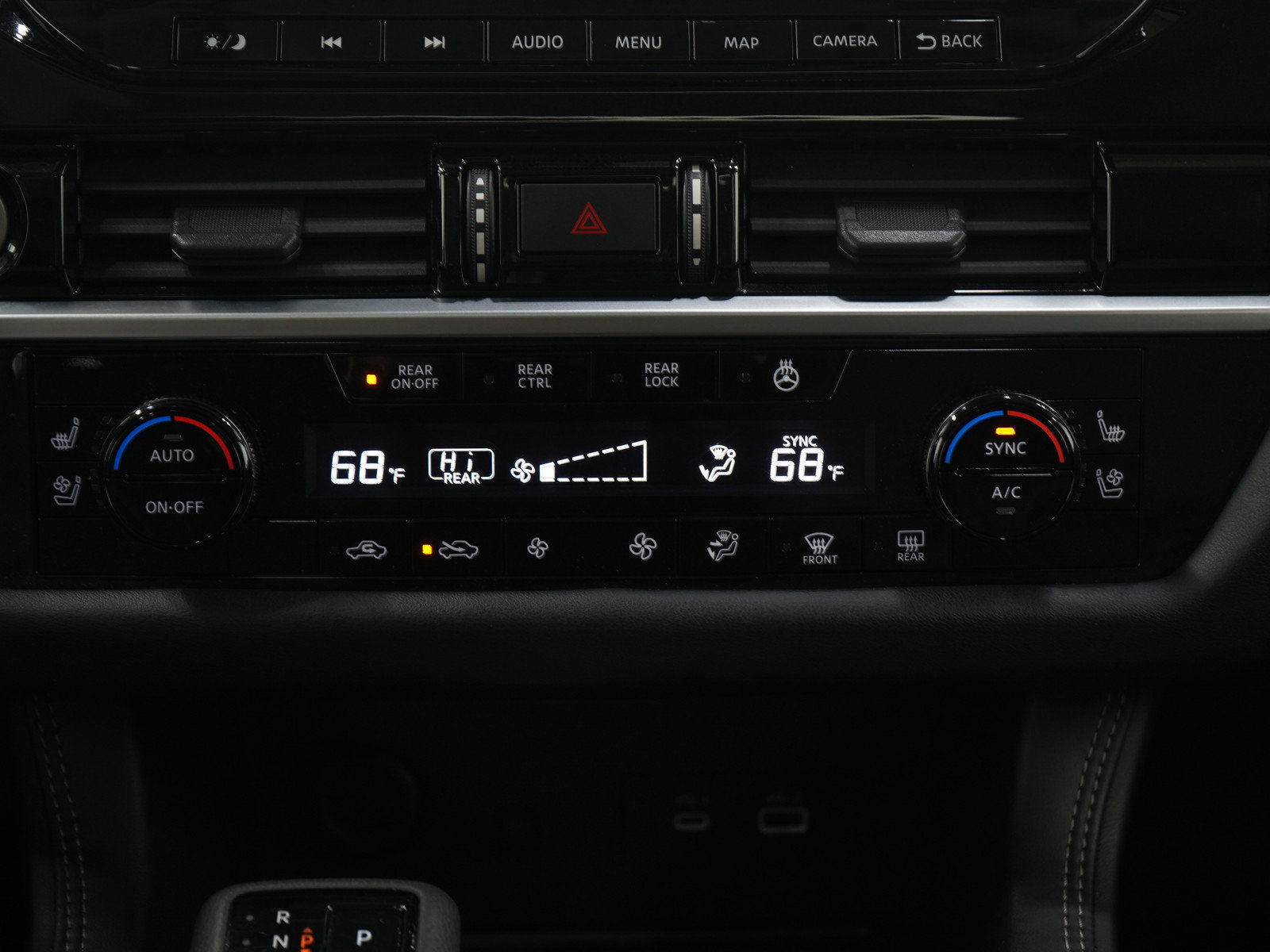 Used 2024 Nissan Pathfinder Platinum image 22