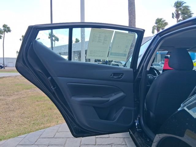 Used 2025 Nissan Altima 2.5 S FWD image 16