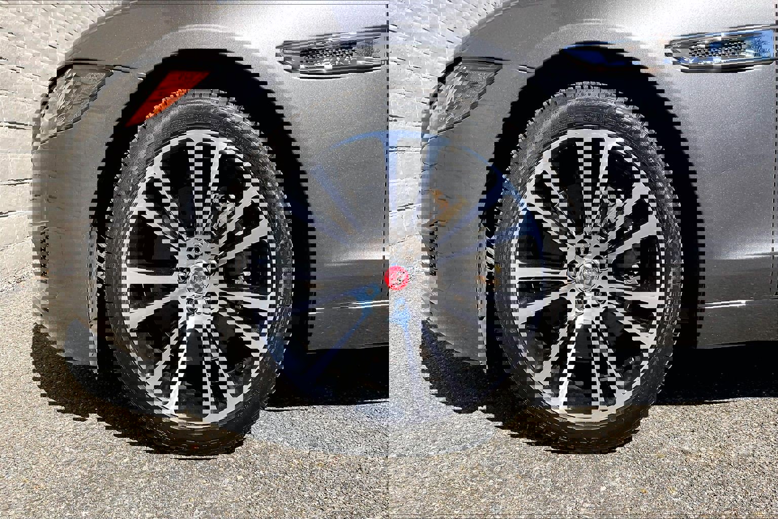 Used 2017 Jaguar XF Prestige image 8