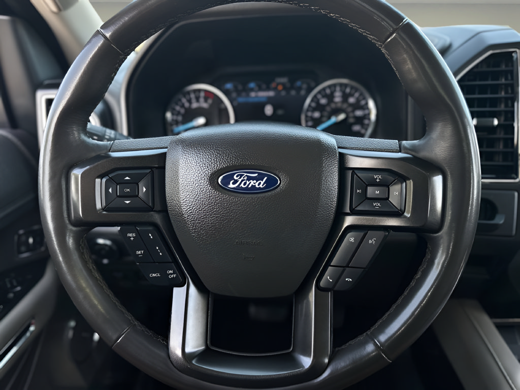 Used 2021 Ford Expedition Limited RWD image 12